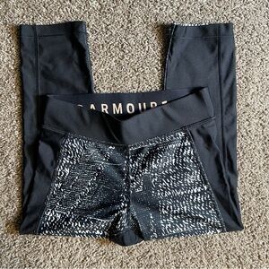 Under Armour women’s leggings Medium stretch activewear athletic fitness running